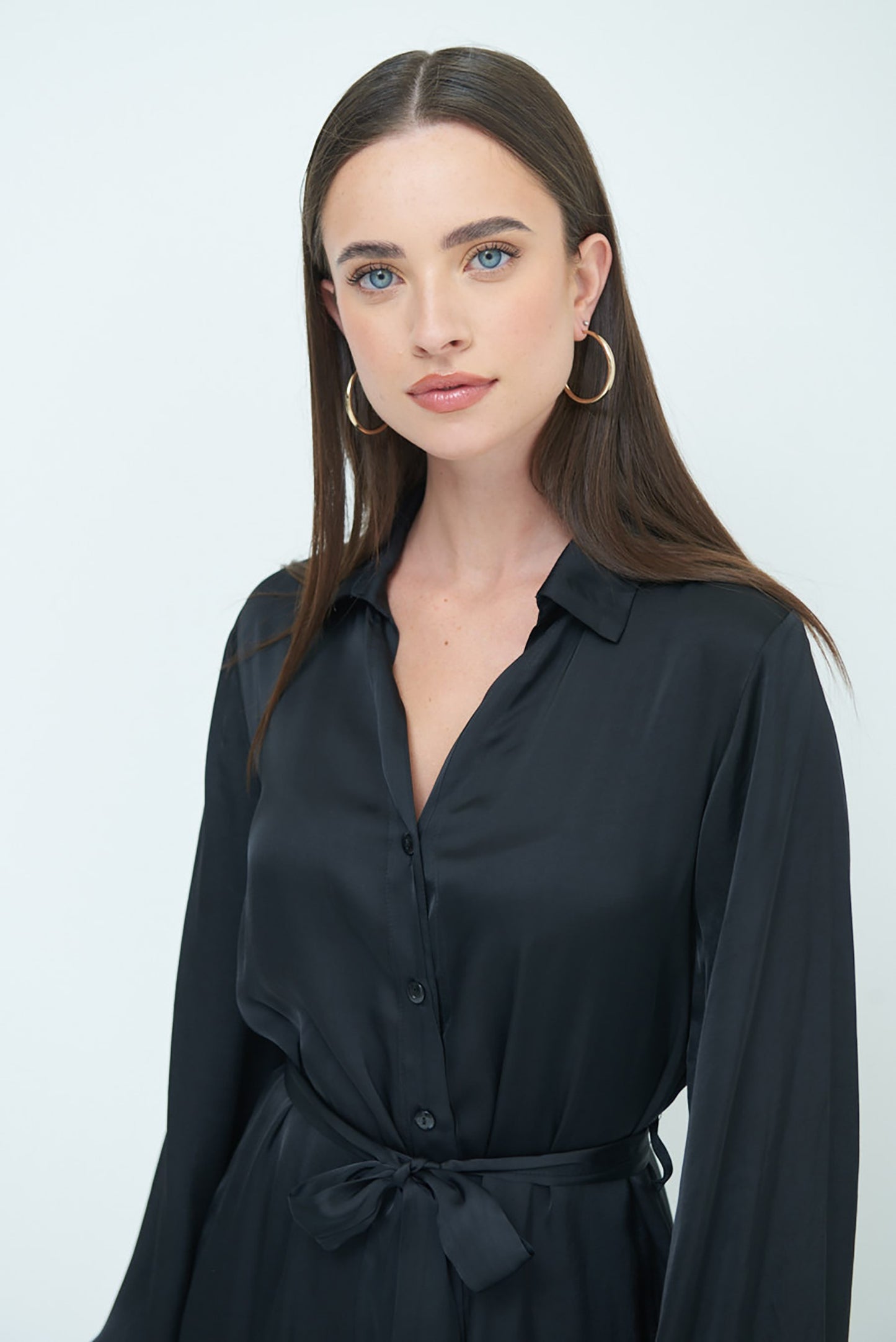 Midi kleed in satijnglans