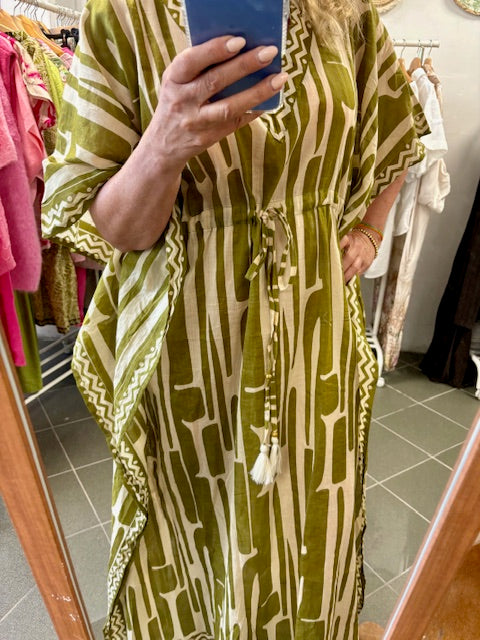 Lang kleed met print